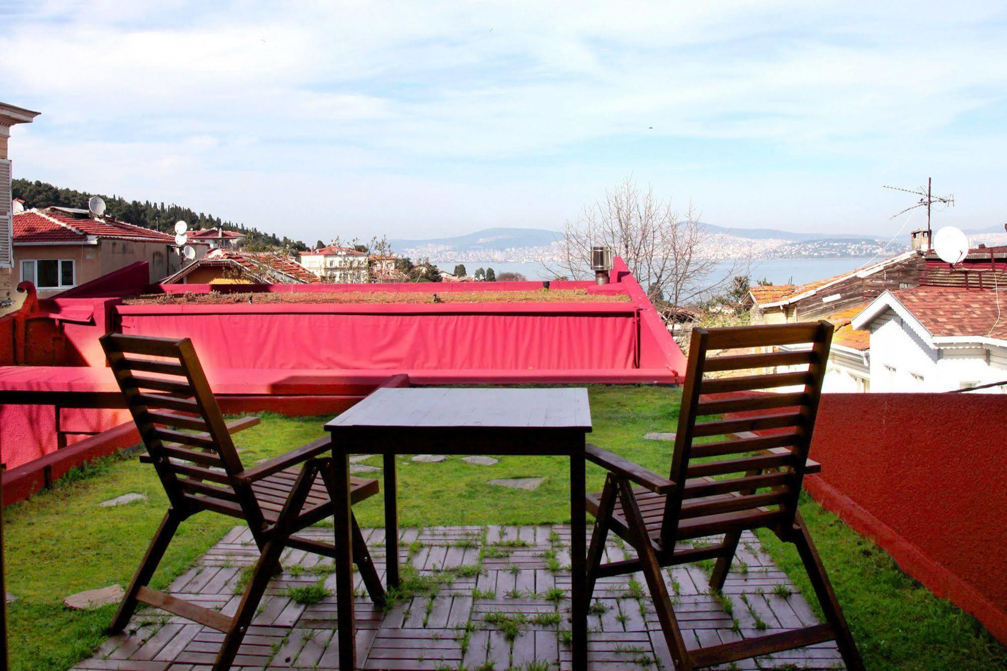 L'Isola Guesthouse (Adults Only) Heybeliada Buitenkant foto